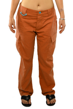 Load image into Gallery viewer, Brown military cargo pants
