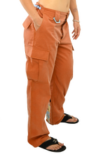 Load image into Gallery viewer, Brown military cargo pants
